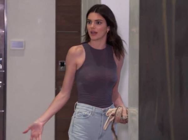 E!