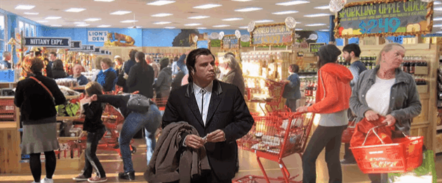 Cuando mi mamá me deja solo en la fila de la tienda.