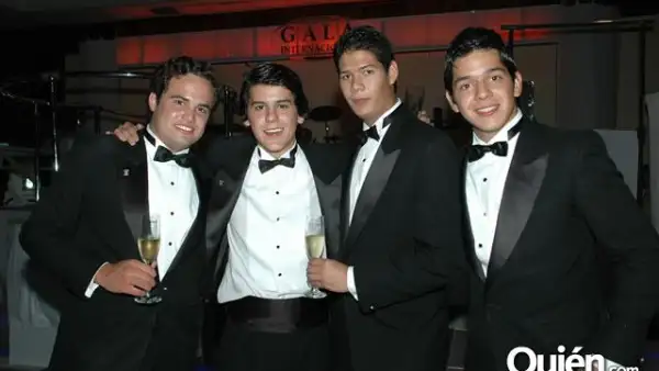 Graduación Cumbres