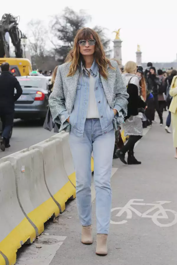 Street Style : Paris Fashion Week Womenswear Fall/Winter 2018/2019 : Day Nine