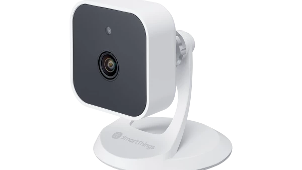 GP-U999COVLA_008_R-Perspective_White.png