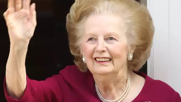 A los 87 años de edad, la ex primera ministra británica falleció debido a una apoplejía.
