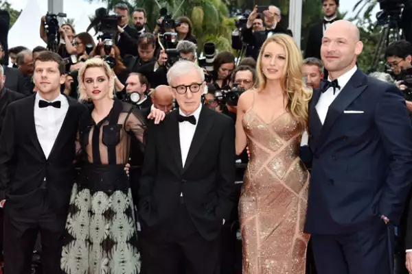 Blake protagoniza junto con Kristen Stewart la nueva cinta de Woody Allen, la cual fue la encargada de inaugurar el festival.