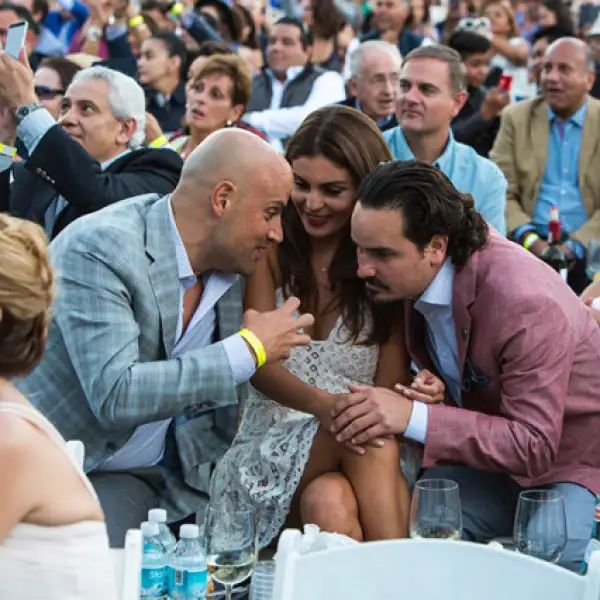 Manuel Rivera,Karla Terán y Hans Backhoff