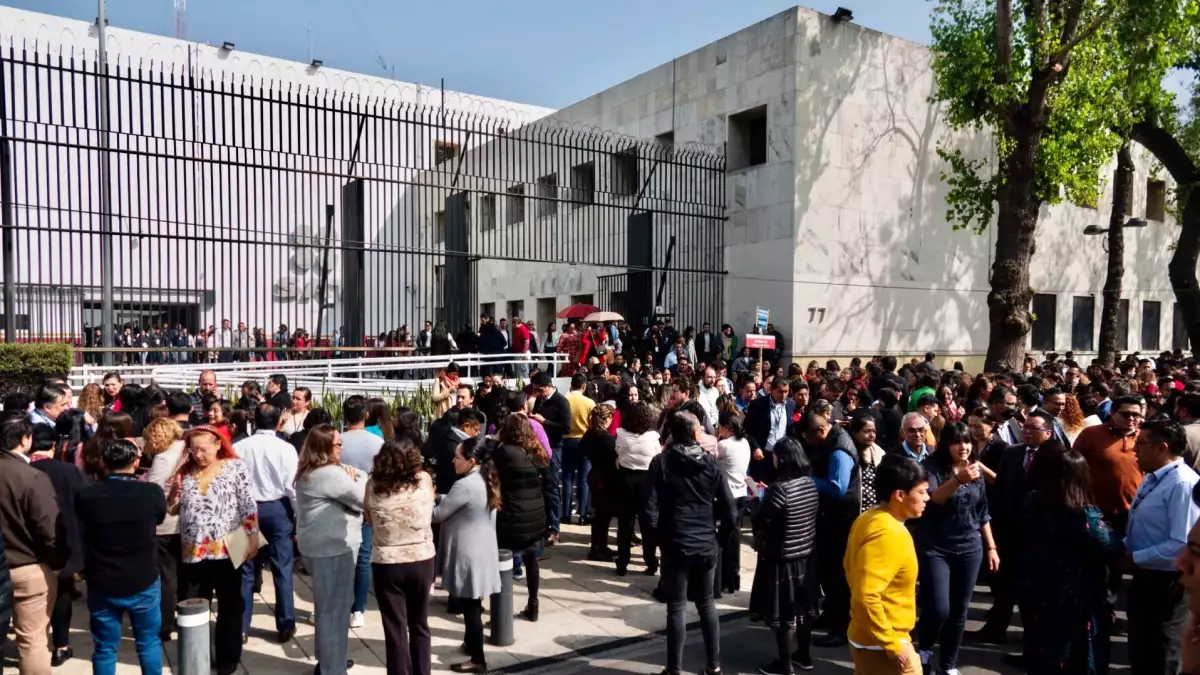 En dos años la plantilla del SAT se desplomó y sus empleados alertan de un agotamiento sin precedentes