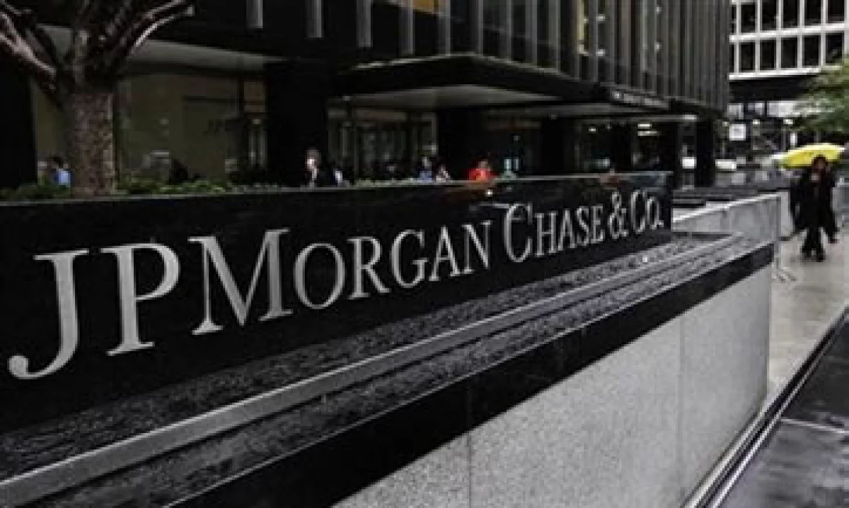 El año pasado StanChart y HSBC acordaron pagar multas por débiles controles antilavado. (Foto: Reuters)
