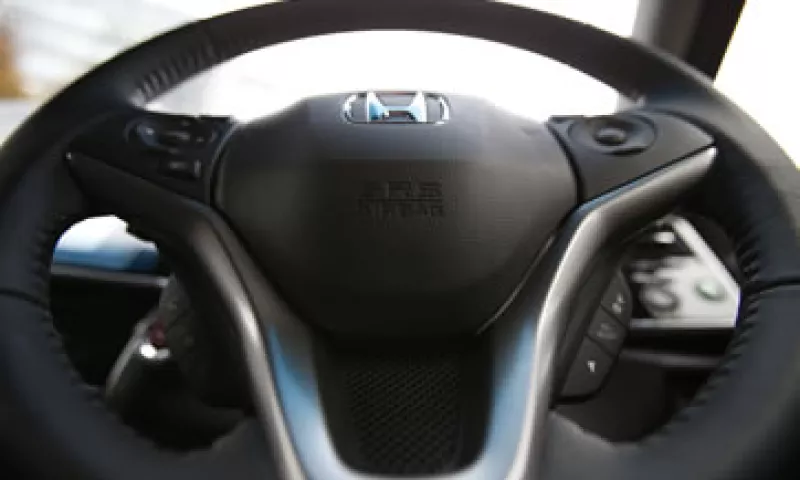 Los infladores de las bolsas de Takata pueden romperse y lanzar fragmentos de metal. (Foto: Reuters )