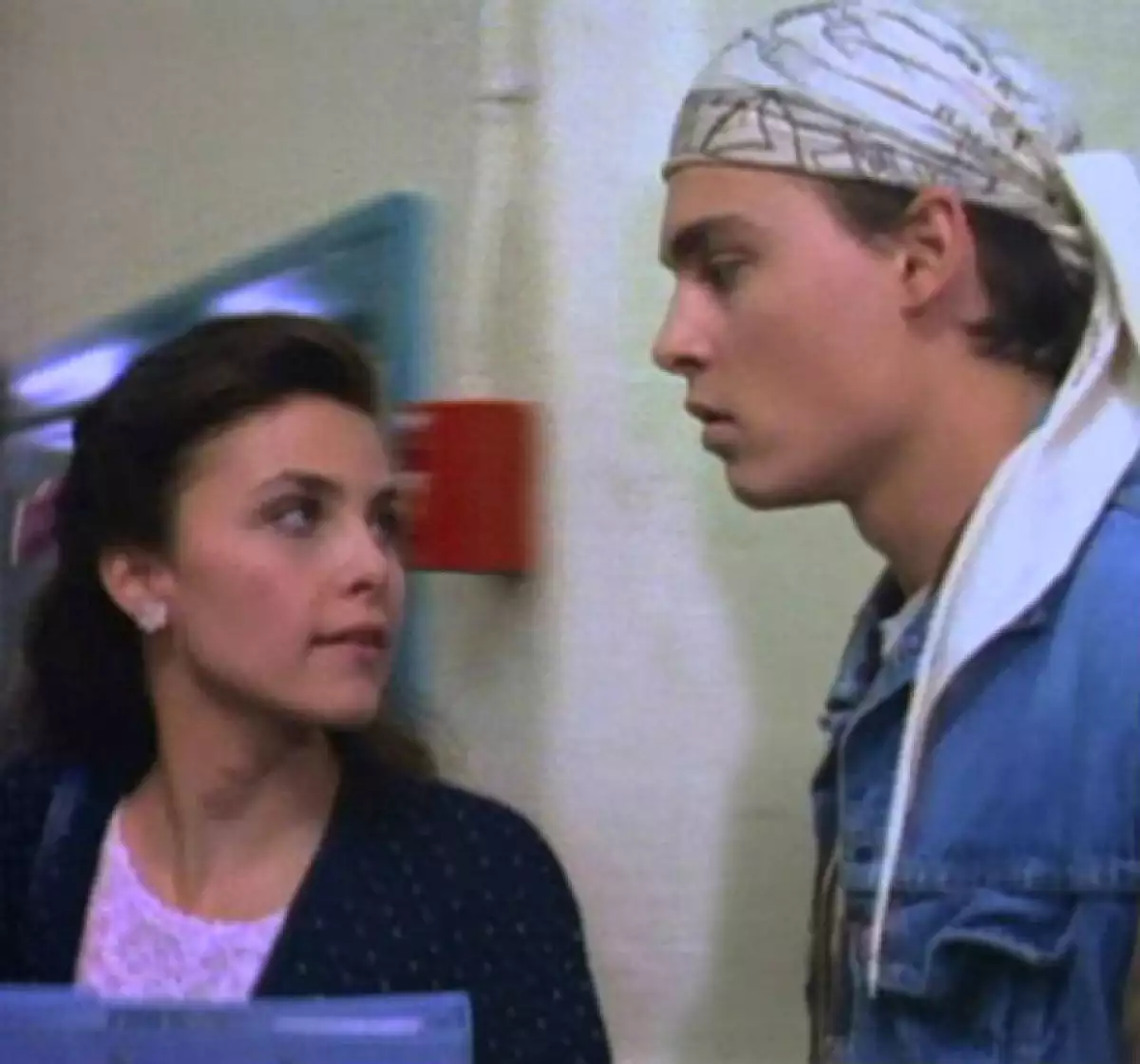 Johnny y Sherilyn en una escena clásica de Dummies.