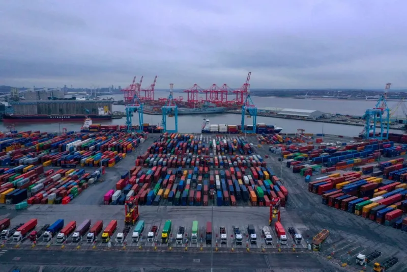 El comercio mundial cae en julio 0.6%