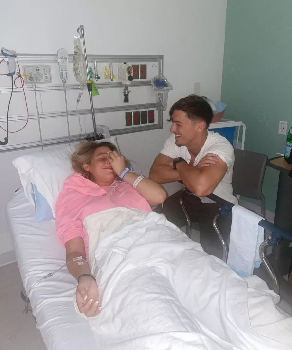 Lele Pons es hospitalizada de emergencia