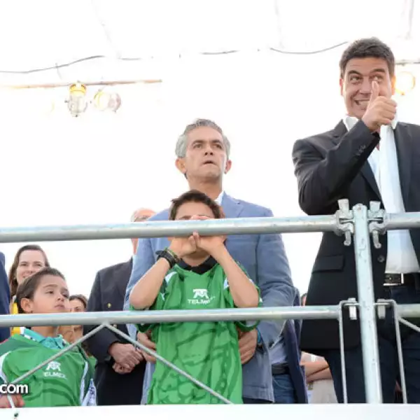 Héctor Serrano con Leonardo,Miguel Jr. y Miguel Ángel Mancera y Arturo Elías Ayub