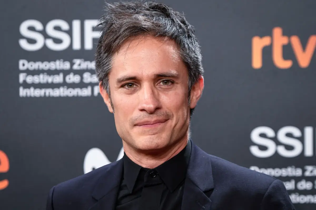 gael-garcia-gana-caso-whisky