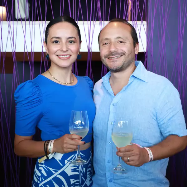 Angie García y  Arturo Orrin 