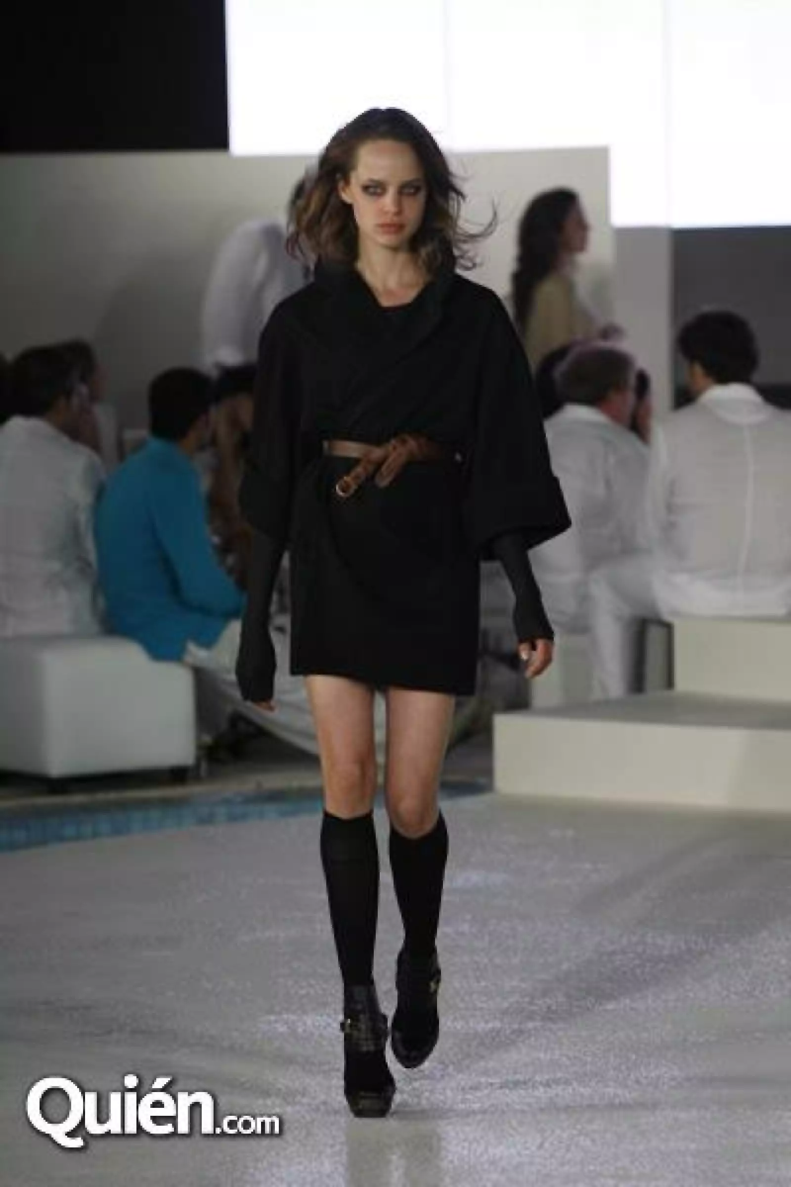 Pasarela Esteban Cortaza Nextel