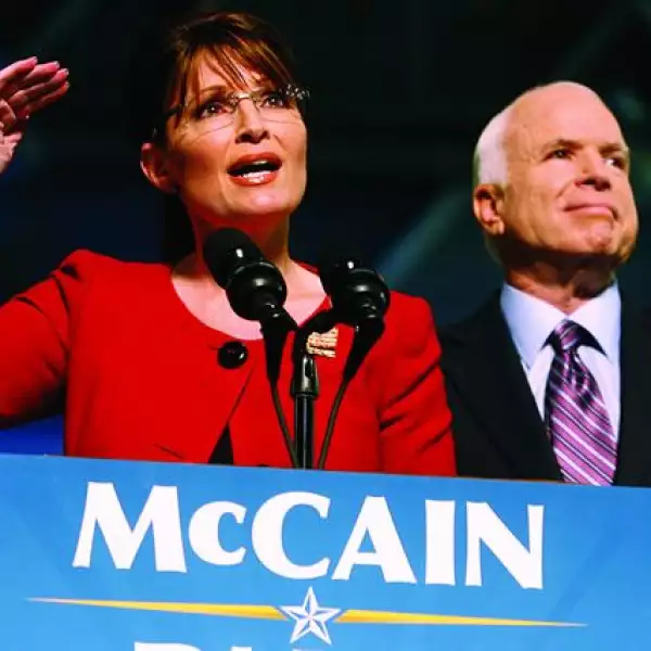 El 4 de septiembre fue presentada por John McCain como candidata a la vicepresidencia de EU por el Partido Republicano.