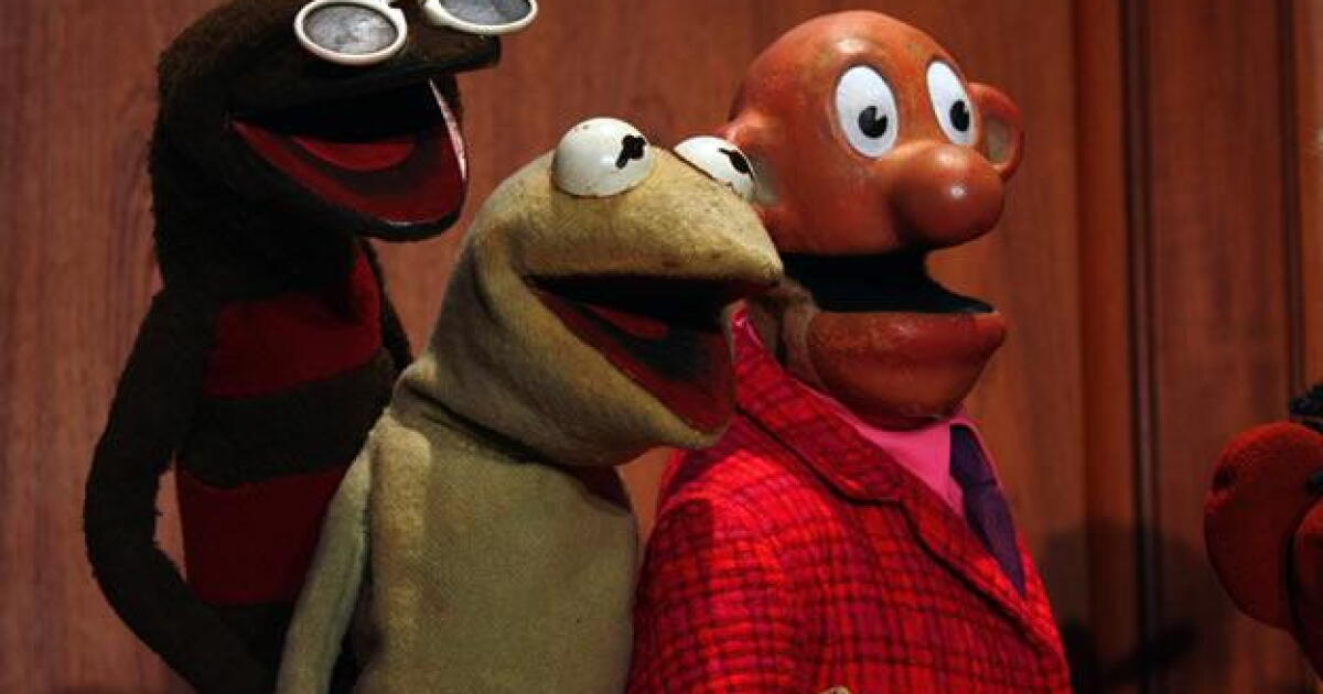 Sesame Street Rana Rene La Rana René se muda de Plaza Sésamo al Instituto Smithsoniano