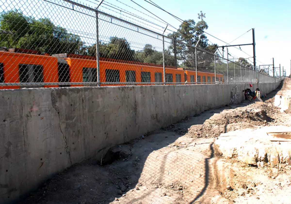 linea a La Paz obra pluvial