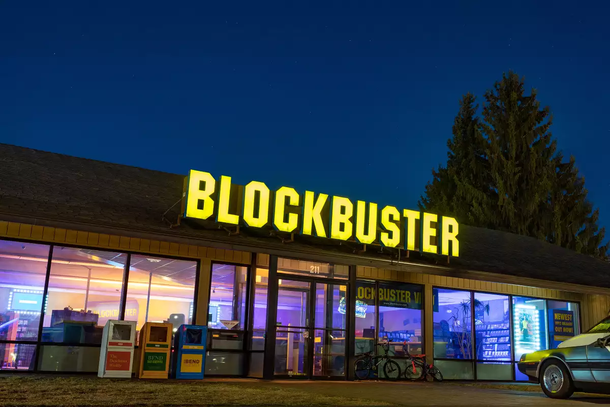 BLOCKBUSTER-Airbnb-Exterior-1.jpg