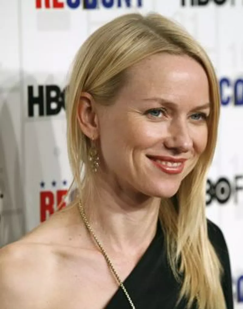 La actriz dio a luz a un niño muy sano este sábado en Nueva York.