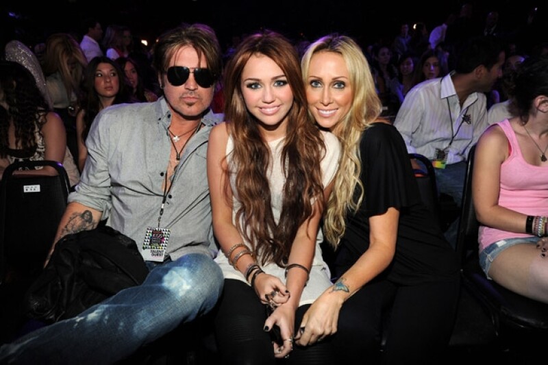 Billy Ray Cyrus, Miley y Tish en 2010, cuando el matrimonio decidió darse una segunda oportunidad.