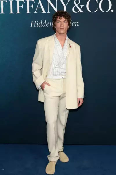 look del dia connor storrie.jpg