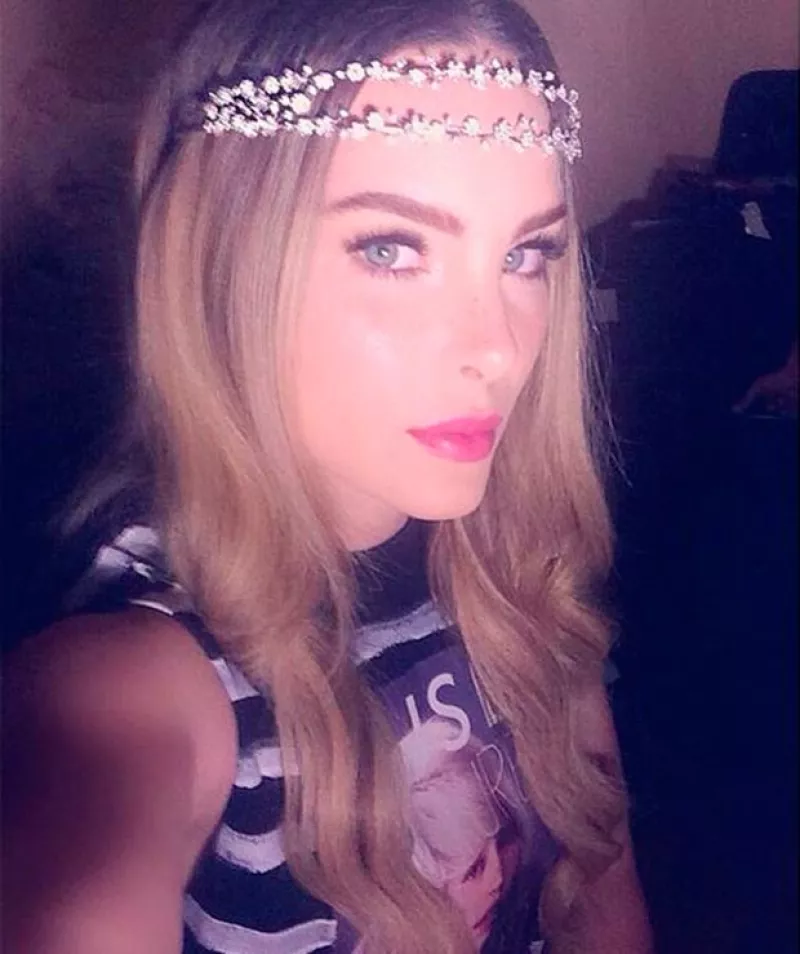 La cantante publicó en Instagram una romántica fotografía de sus papás junto al texto: "Yo quiero un amor así".