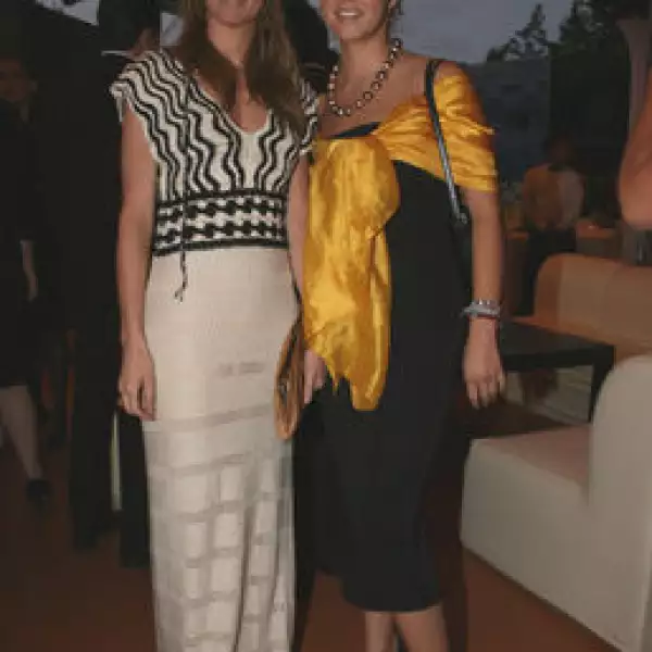 Kettse Bilbao, Roxana Castaños