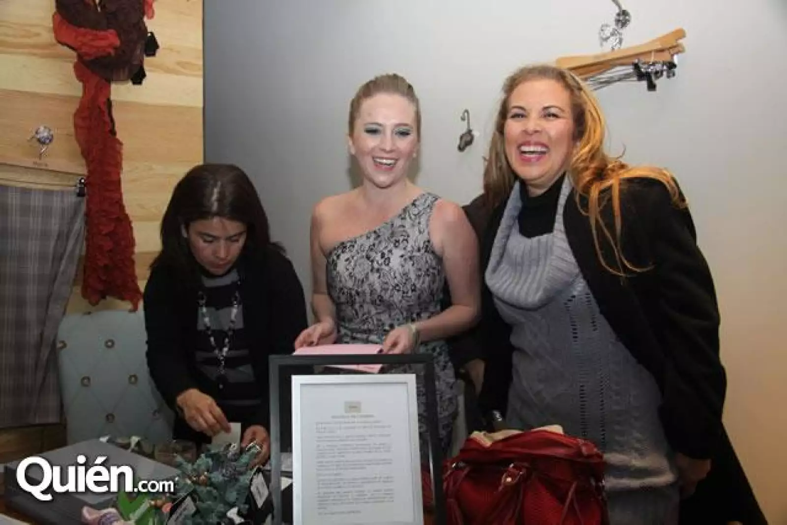 Inaugruaci?ei-b Fashion Suite