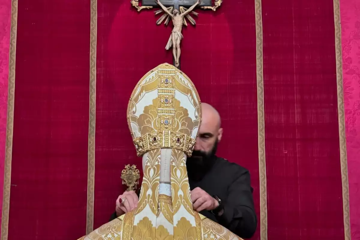 Filippo Sorcinelli, el diseñador del Papa