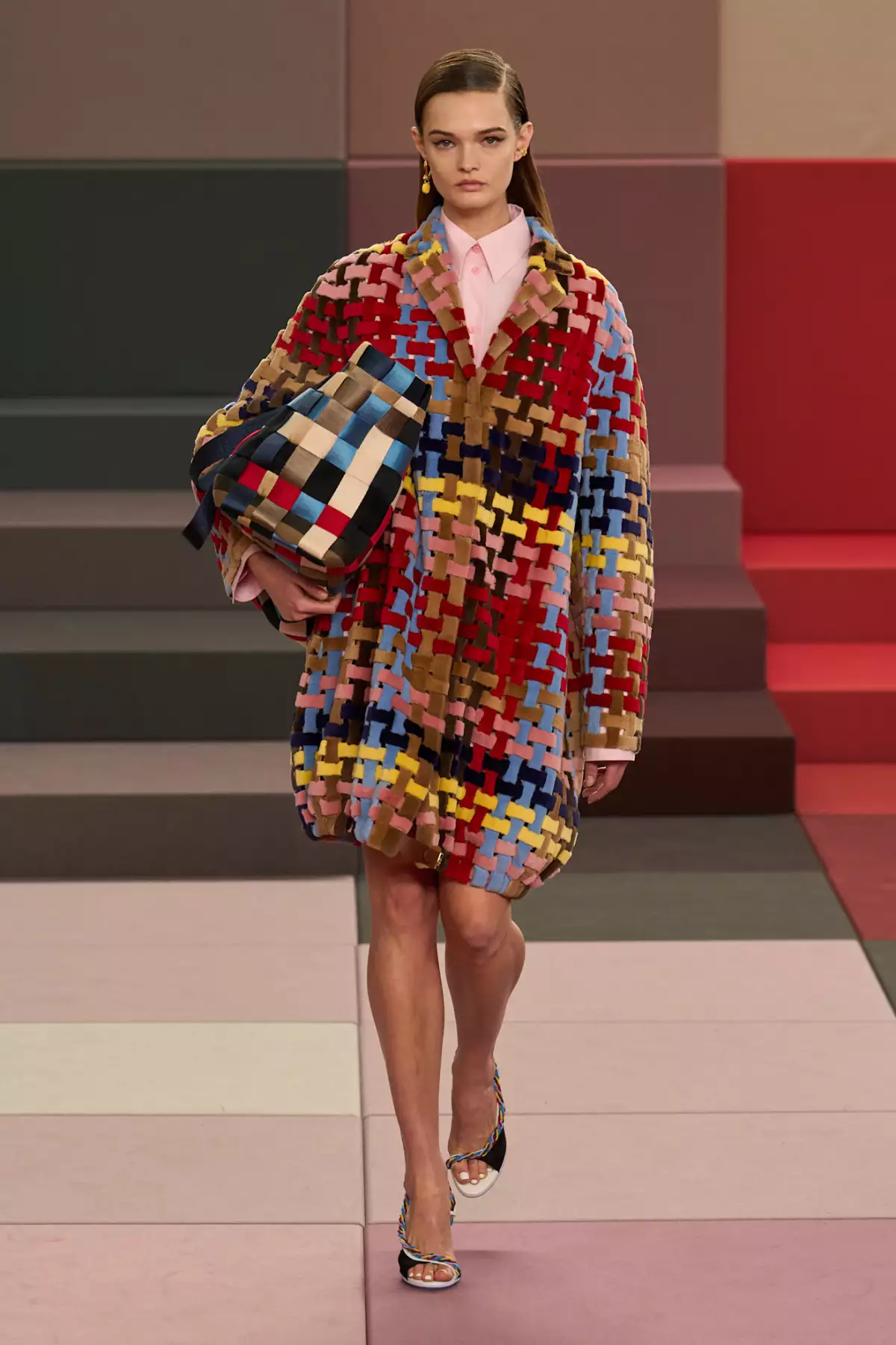Fendi S26 023.jpg