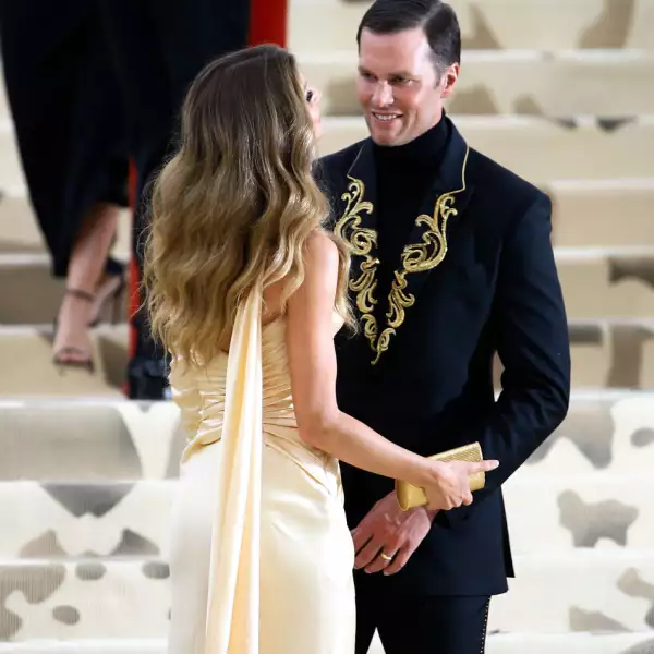 Heavenly Bodies: Fashion & The Catholic Imagination Costume Institute Gala - Outside Arrivals