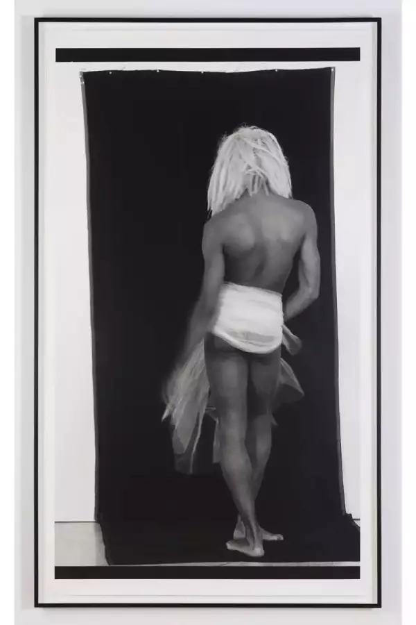 Desnudo masculino causa polémica Instagram Tate Modern Lyle Ashton Harris