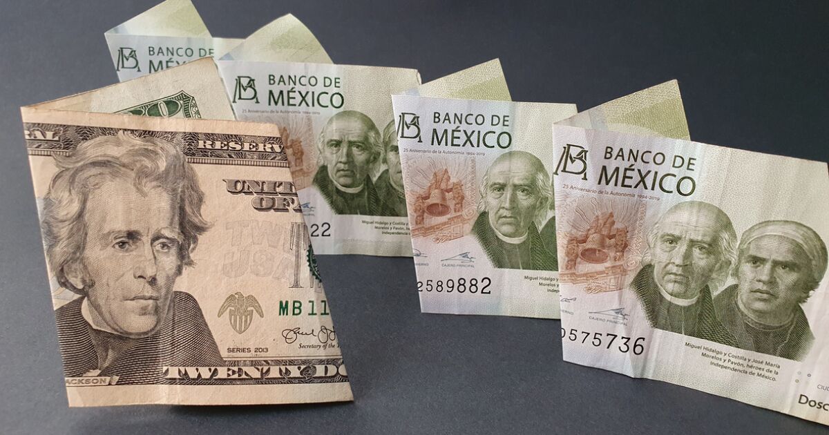 Pezo Düşmeleri Zayıf Endüstriyel Aktivite ve Dollar'ın Ribaund