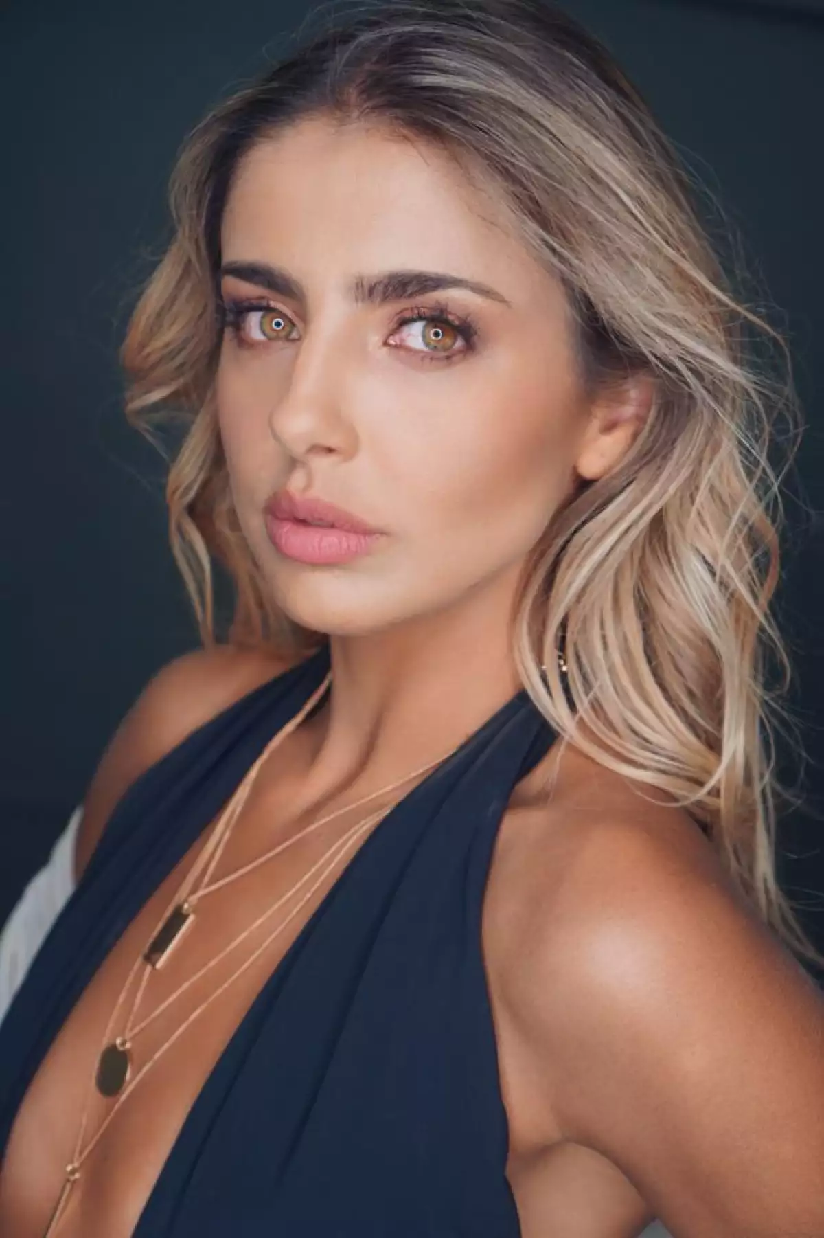 Michelle Renaud responde a polémicas sobre su vida privada Osvaldo Benavides y los hielos