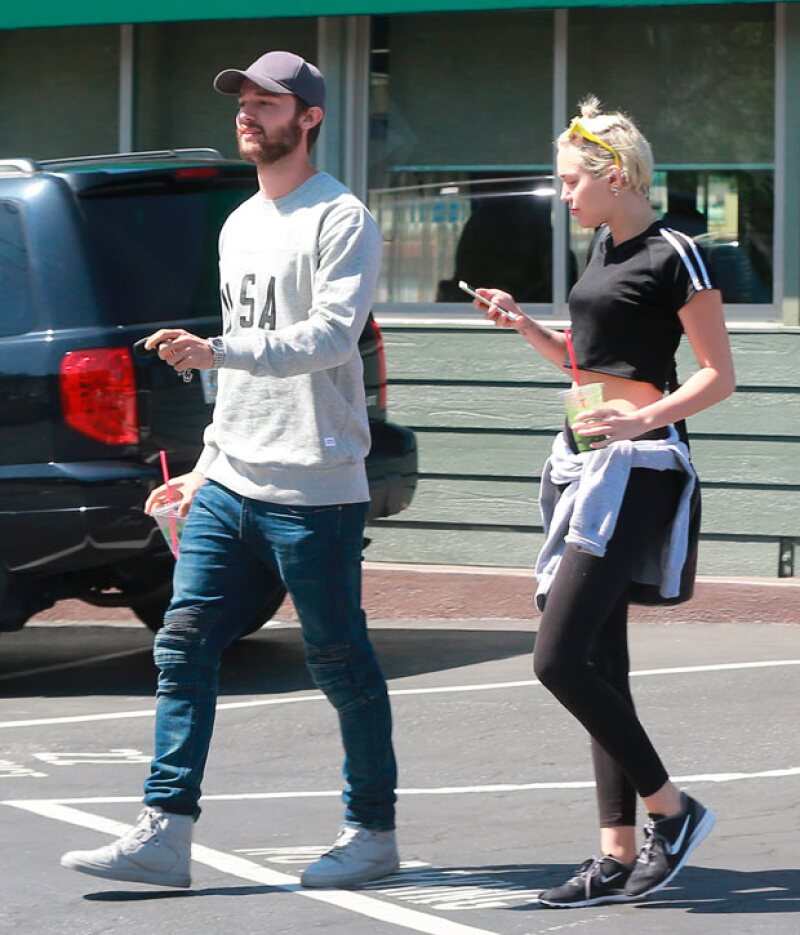 Arnold se pone honesto con lo que pensaba de la relación de su hijo con Miley, además, Channing Tatum confiesa que odió hace G.I. Joe y Shia Labeouf es hospitalizado luego de un accidente en el set.