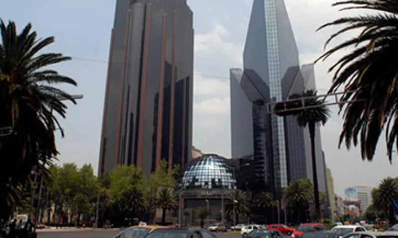 El principal índice bursátil perdía 0.03% en la apertura de este lunes. (Foto: Notimex)