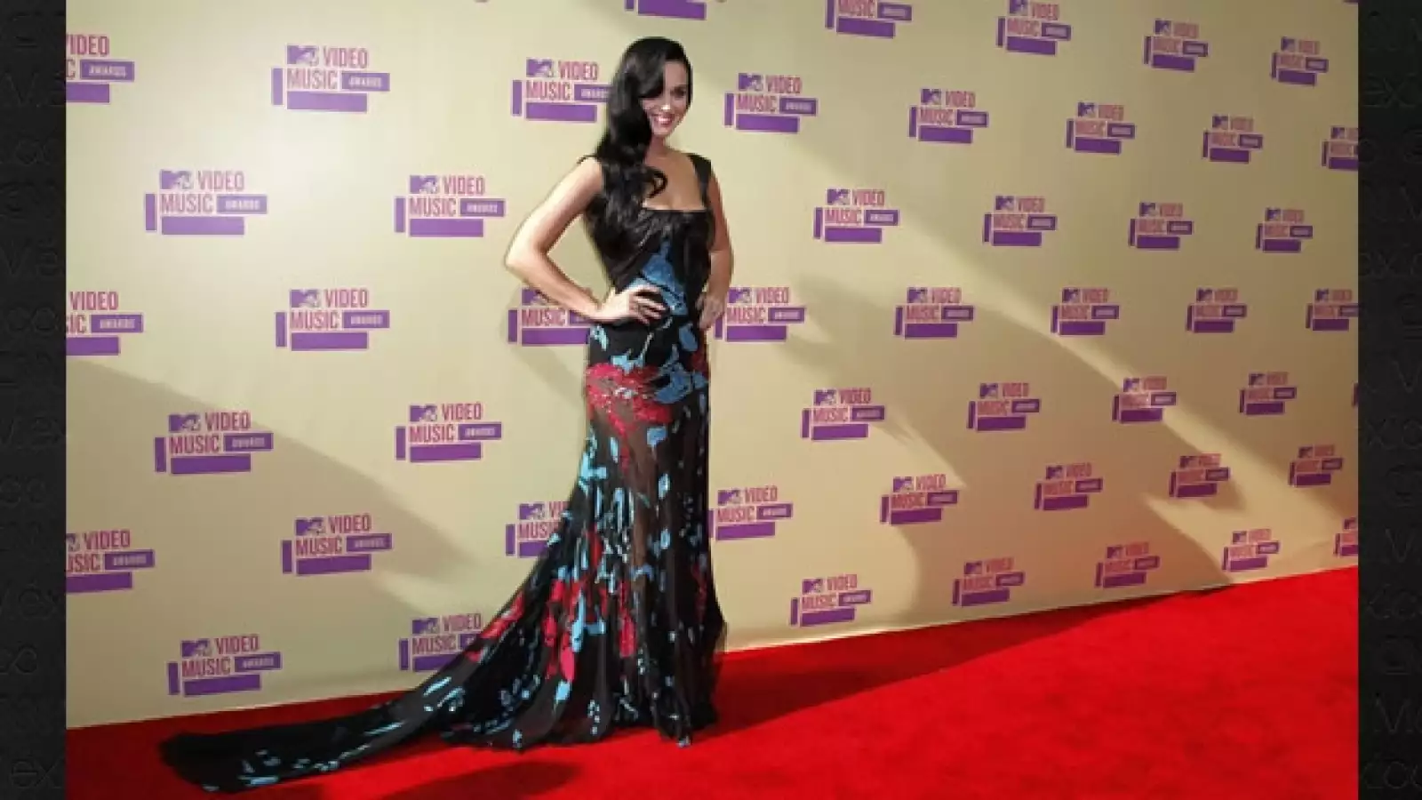 katy_perry_video_mtv_music_awards_vma