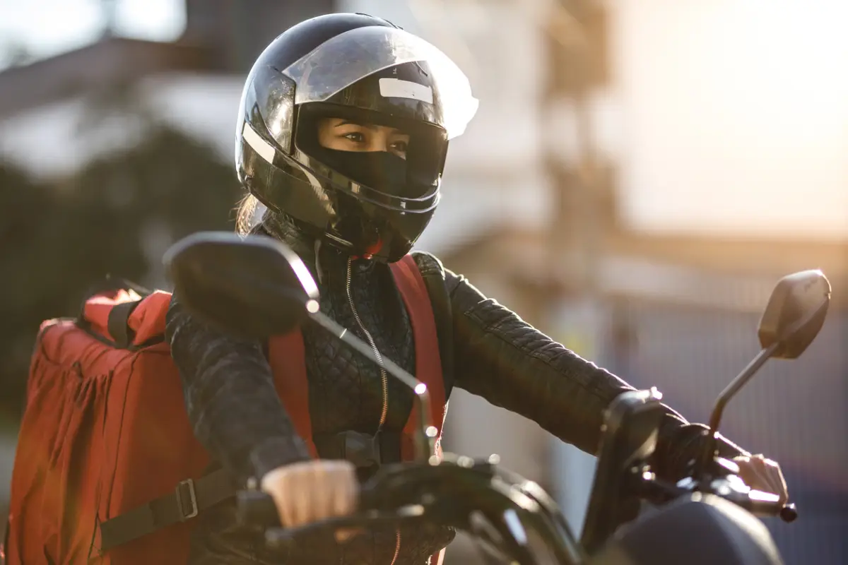 delivery-mujeres-8-m