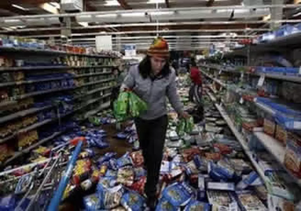 Luego del terremoto, se estima que los daños podrían costarle a Chile hasta 30,000 millones de dólares. (Foto: AP)