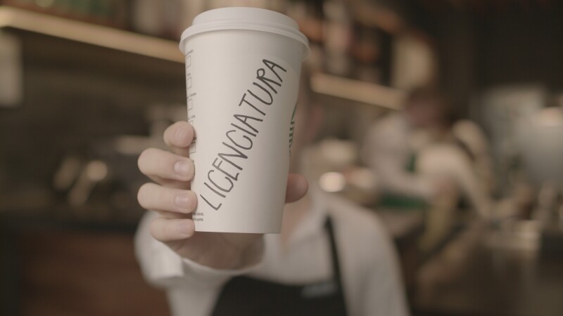 Starbucks Colleg 02.jpg