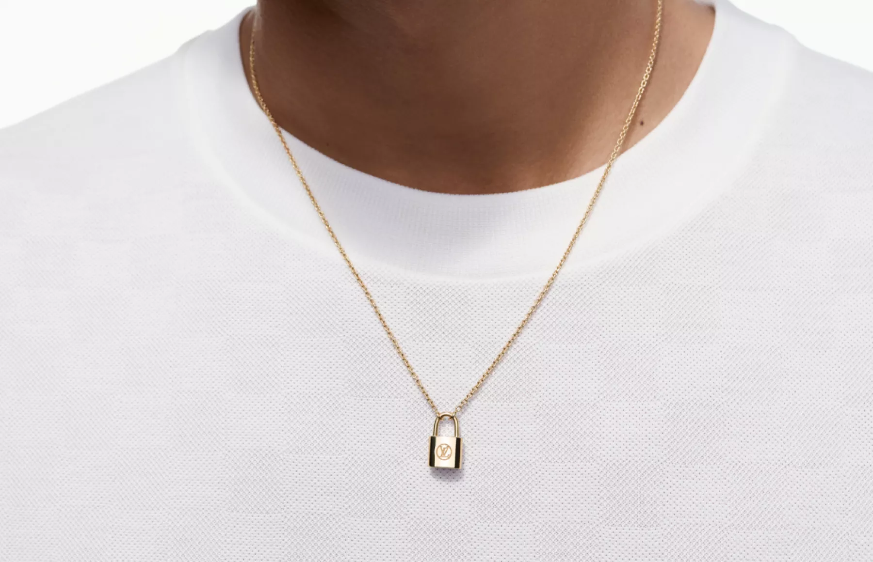 silver lockit unicef vuitton oro