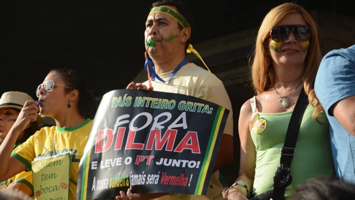 pancarta dilma