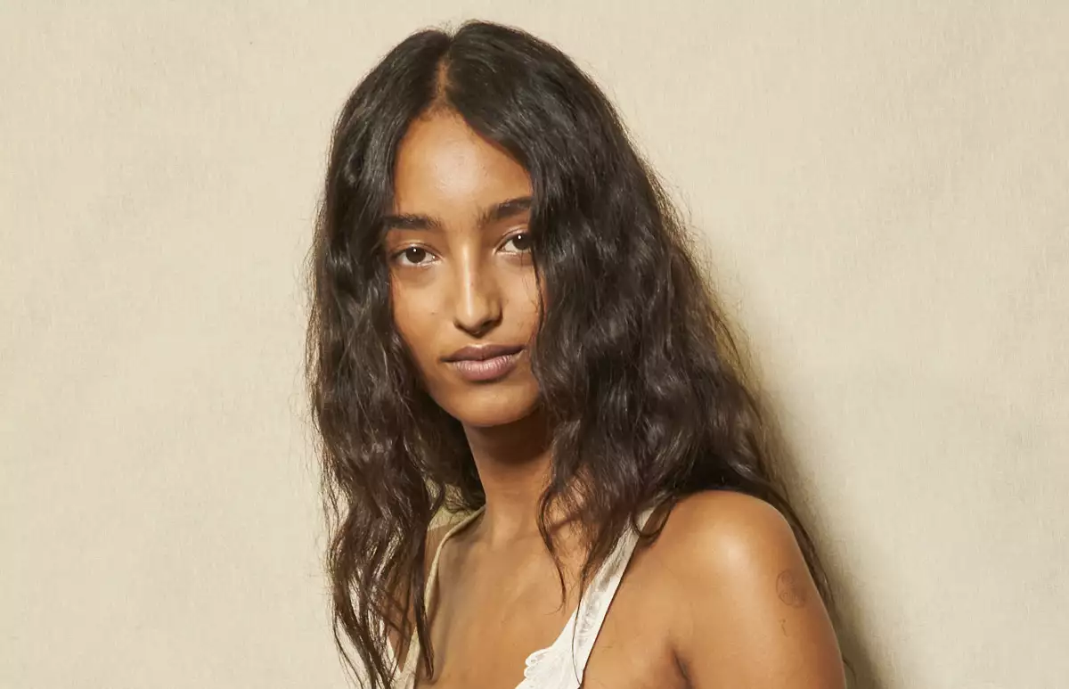 ISABEL MARANT S23-PELO-CABELLO-SULFATOS-INGREDIENTES-SHAMPOO-CUERO CABELLUDO.jpg