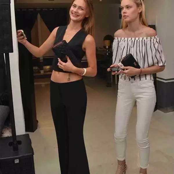 Brigita Maldulyte y Damia Melnikova.