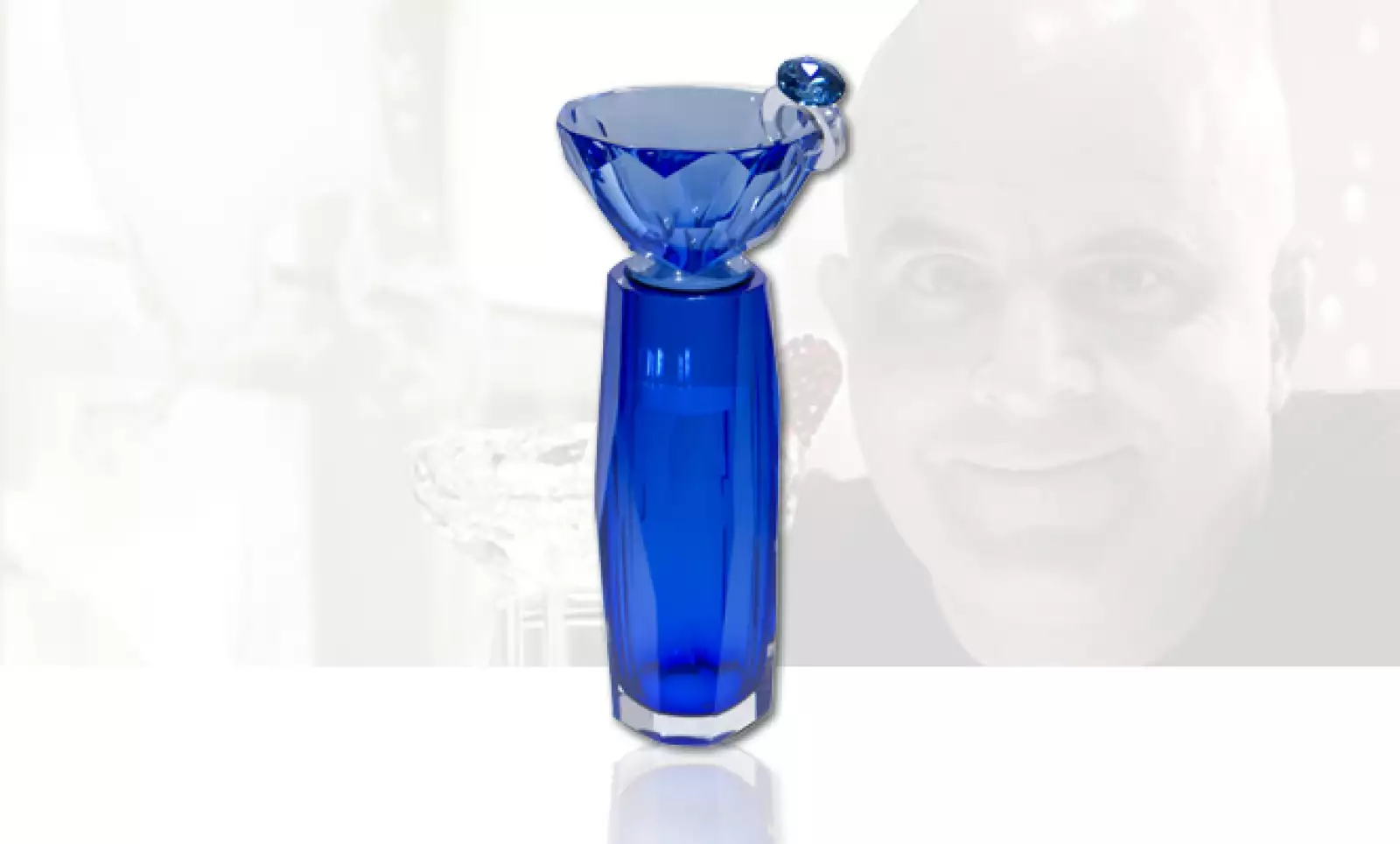 Los ingresos que se obtengan por la venta de las cocteleras serán para madres solteras.