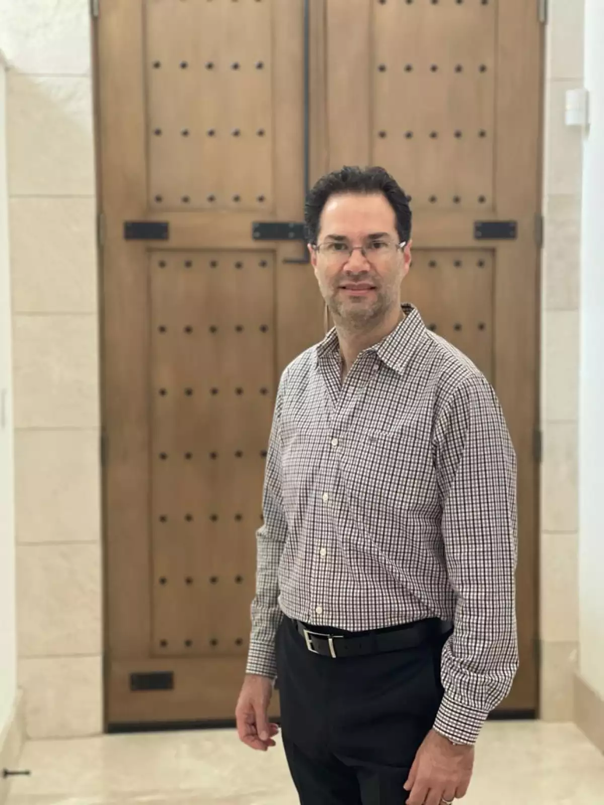 Alejandro foto 2.jpg