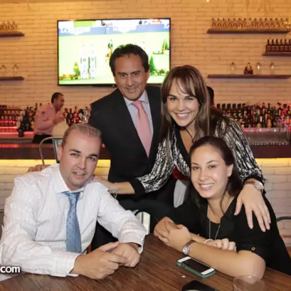 René Vergantinos,Miguel Becerra,Lorena Loya,Alicia Samaniego