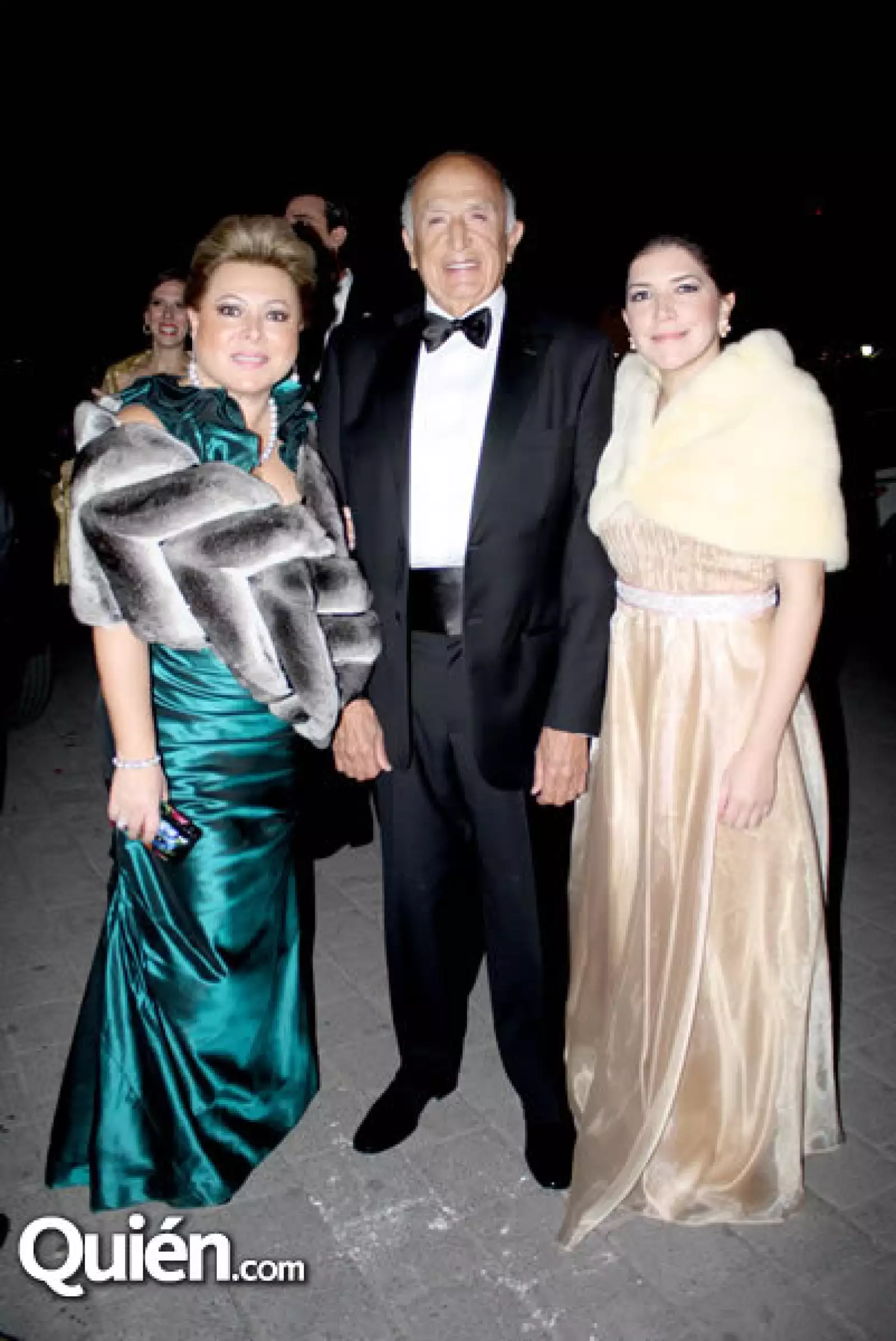 Mariana Benavides de Castilla, Antonio Castilla e Isa Castilla