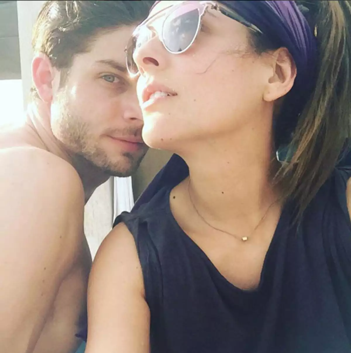 Grettell se siente devastada por la situación, y hasta el momento no ha elimimado ninguna foto con Horacio.