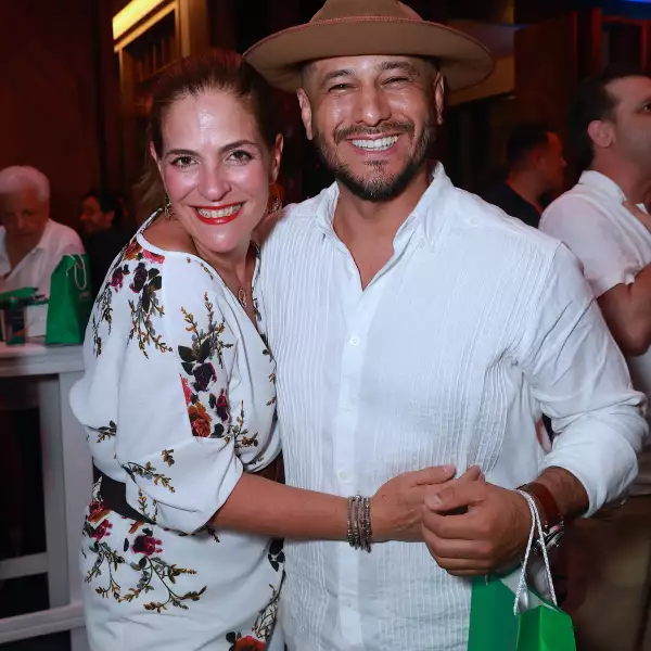 Adriana Azuara y Fausto Terán